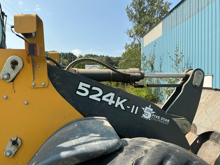 2018-deere-524k-image-26