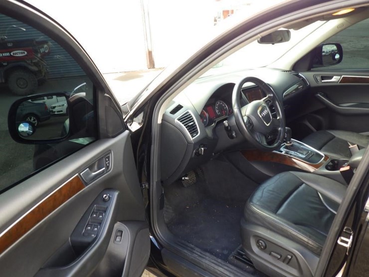 2011-audi-q5-image-5