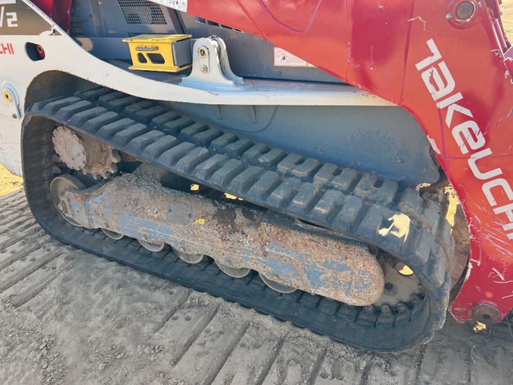 2022-takeuchi-tl12v2-image-12