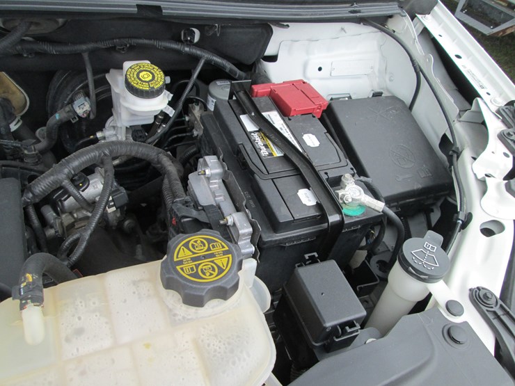2019-buick-encore-image-12