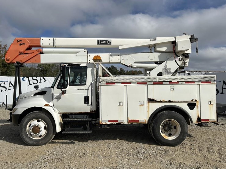 2006-international-durastar-4300-image-2