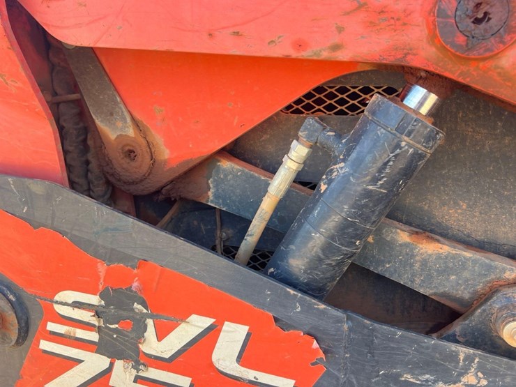 2019-kubota-svl75-2-image-17