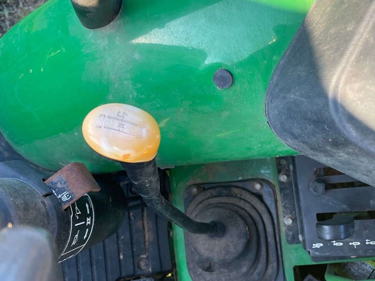 2018-john-deere-5055e-image-37