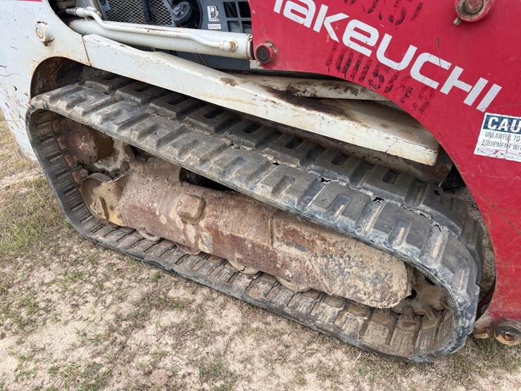 takeuchi-tl10-image-10