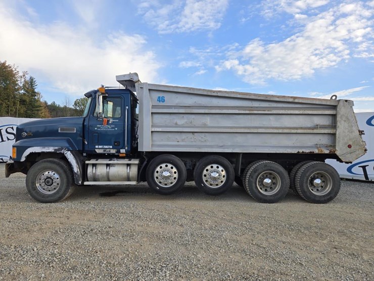 1997-mack-cl700-image-2
