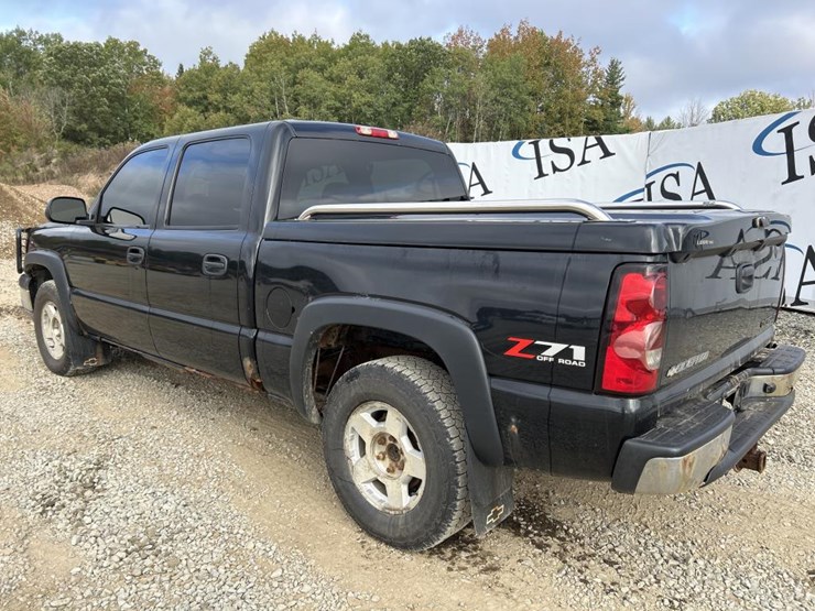 2005-chevrolet-silverado-1500-image-3