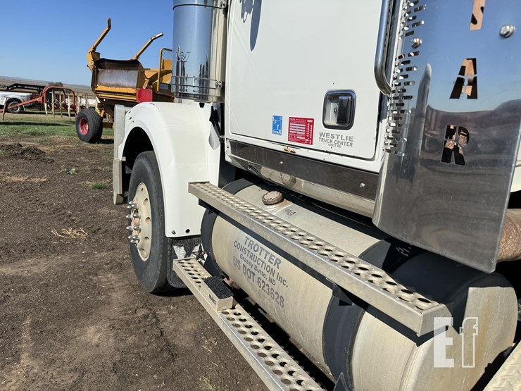2009-western-star-4900-image-26