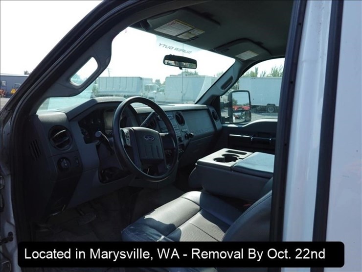 2015-ford-f250-xl-image-3