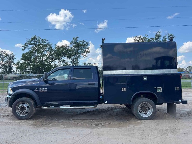 2015-dodge-ram-4500-image-1