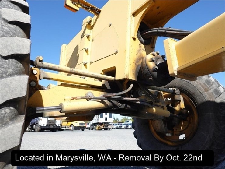 2003-deere-770ch-image-5
