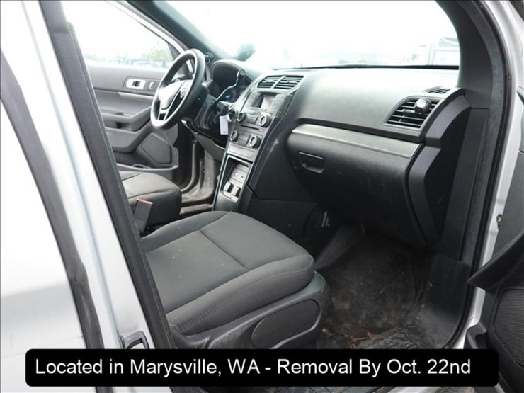 2018-ford-explorer-image-2