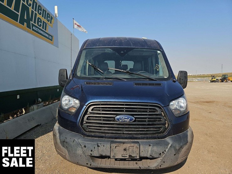 2019-ford-transit-image-7