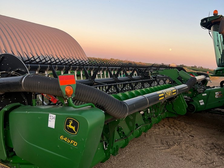 john-deere-645-image-2