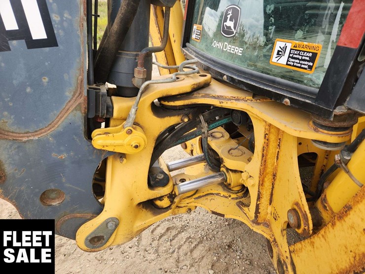 john-deere-310-image-47