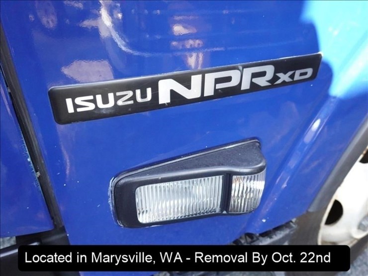 2019-isuzu-npr-xd-image-15