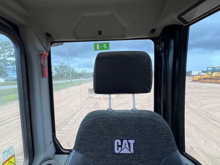 caterpillar-304e2-cr-image-37