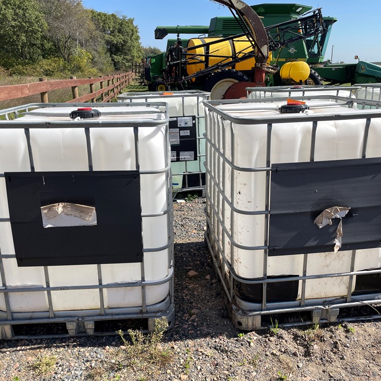 #1682 • (2) 250 Gallon Poly Totes