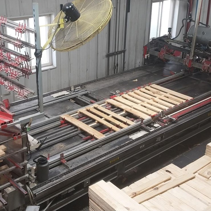 #123 • 2016 Woodpecker 64x84 Pallet Nailer