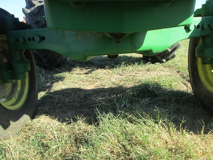 john-deere-1530-image-21