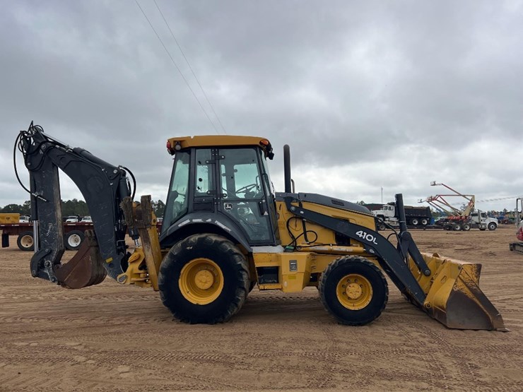 2017-deere-410l-image-5