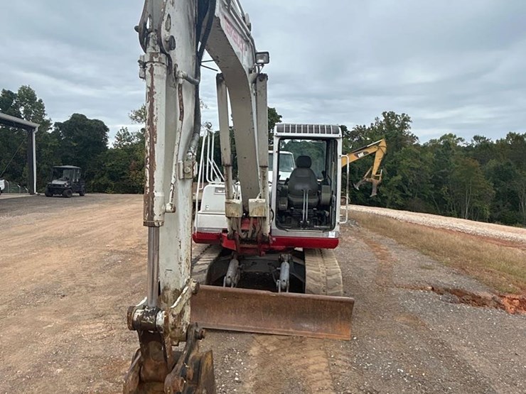 takeuchi-tb175-image-6