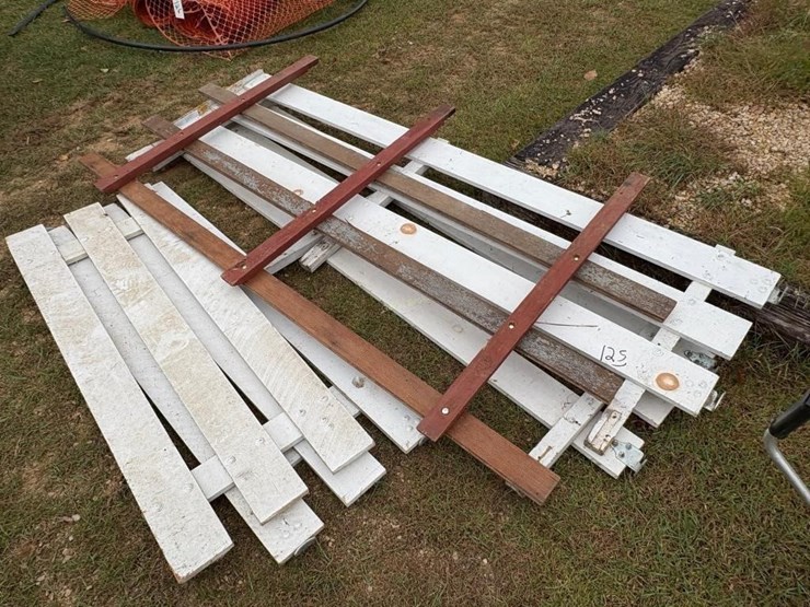 truck-bed-stakes-image-1