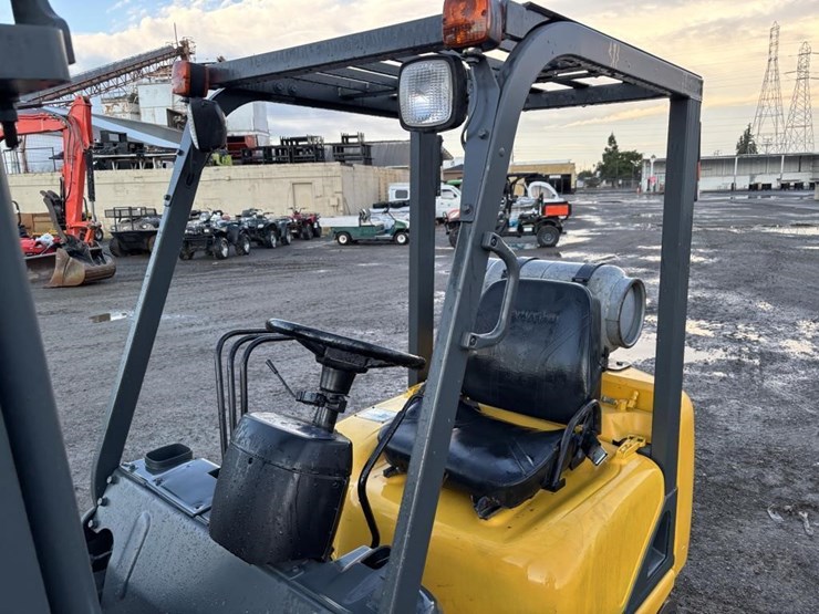 komatsu-fg20st-12-image-16