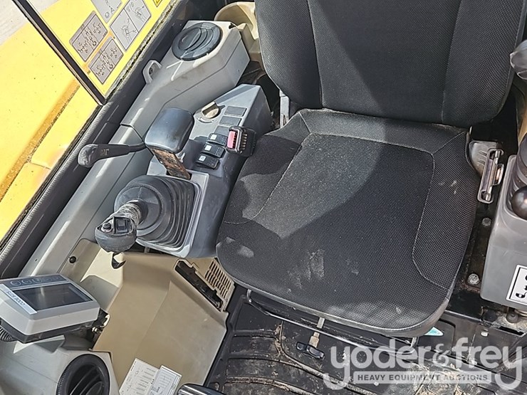 caterpillar-305cr-image-33