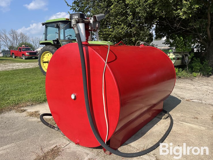 700a-diesel-tank-w/pump-image-1