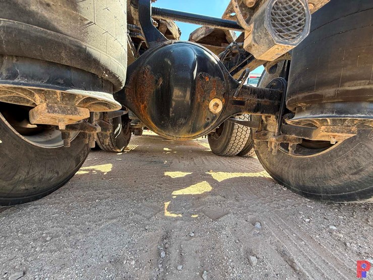 2018-international-transtar-8600-image-7