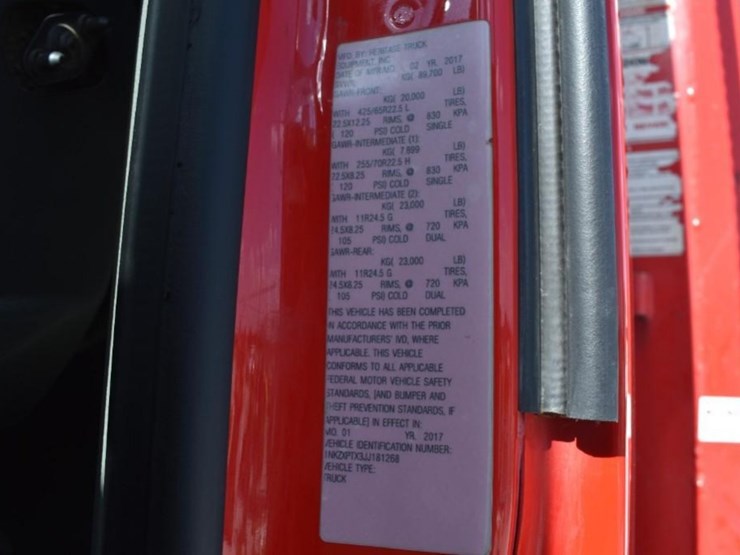 2018-kenworth-t880-image-26