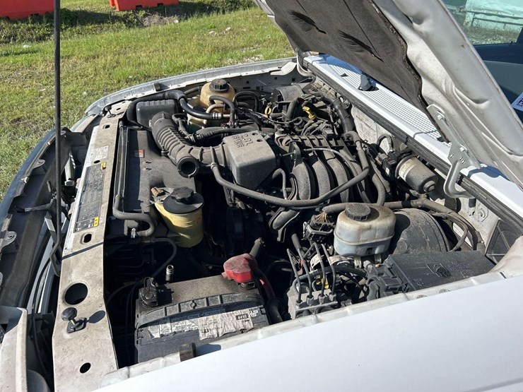 2011-ford-ranger-image-8