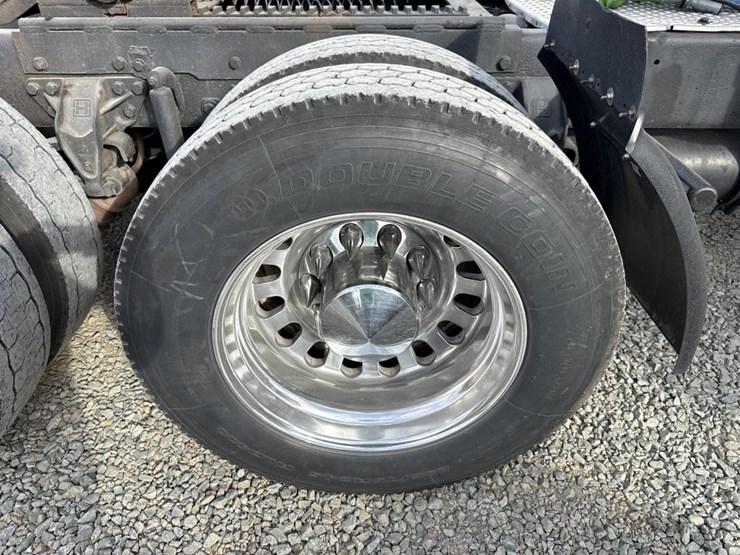 western-star-4964ex-image-65