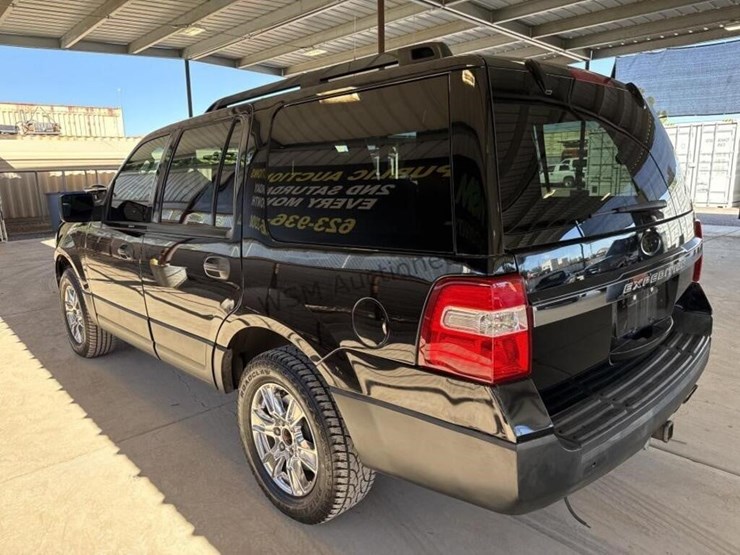 2016-ford-expedition-image-5