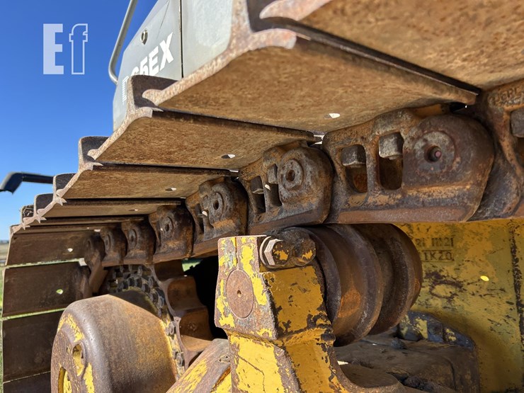 komatsu-d65ex-12-image-28