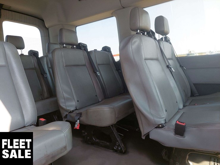 2019-ford-transit-image-14