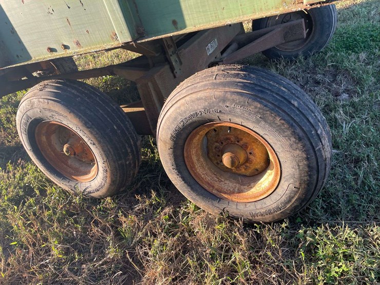 john-deere-714a-image-18
