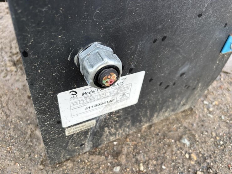 caterpillar-ec25ke-image-30