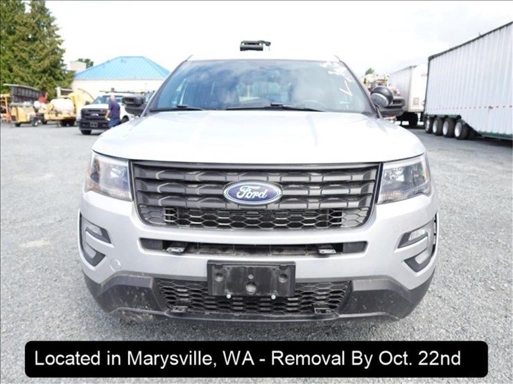 2018-ford-explorer-image-14