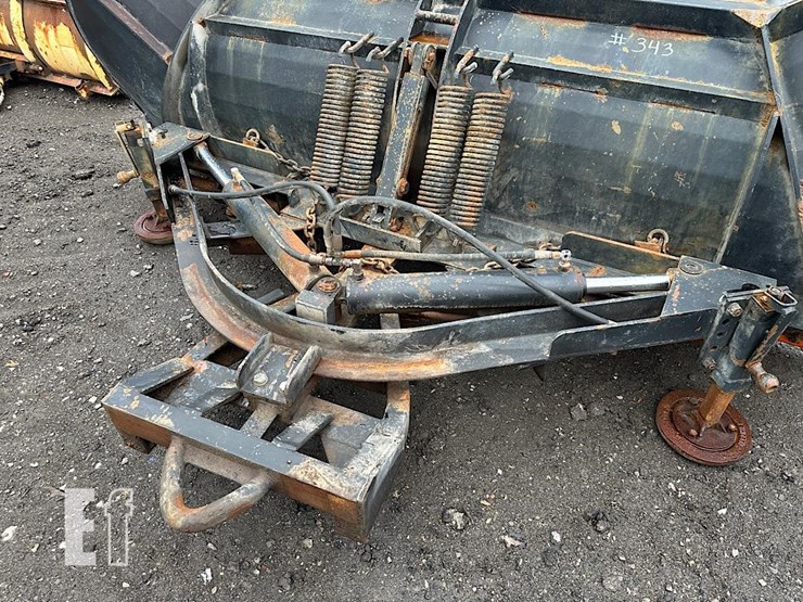 gledhill-10'-heavy-duty-snow-plow-image-4