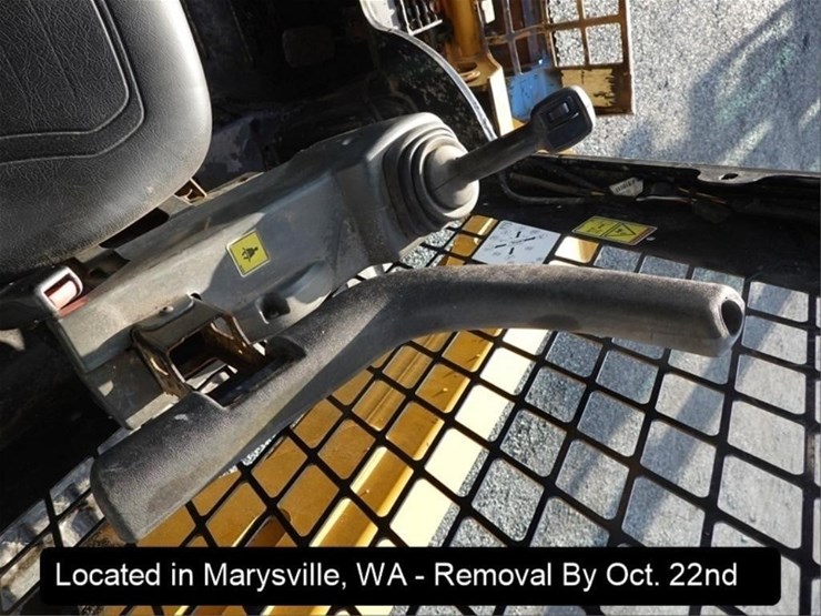 2017-caterpillar-259d-image-10