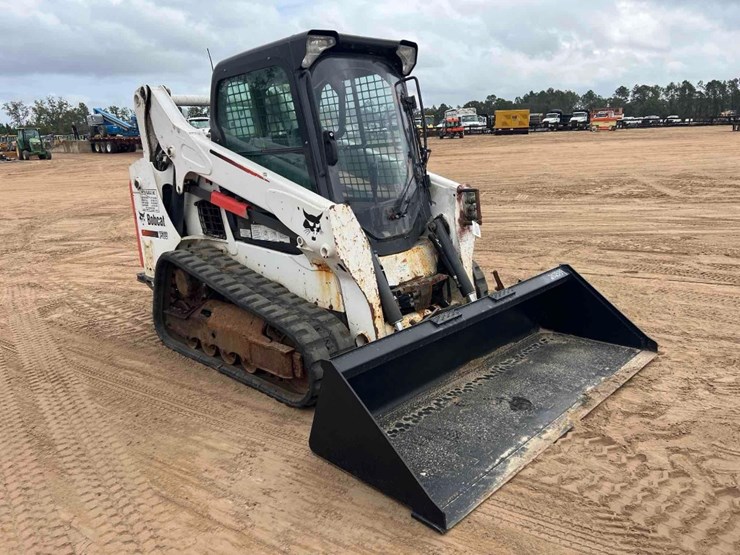 2016-bobcat-t595-image-7