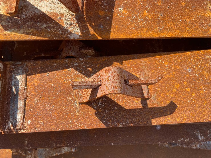 #1940-•-(20)-flexible-concrete-forms-image-5