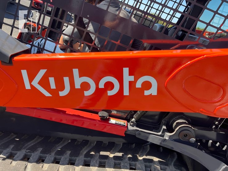 2024-kubota-svl75-3-image-21