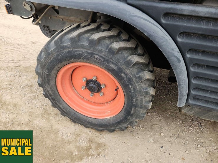 2014-bobcat-toolcat-5600-image-39