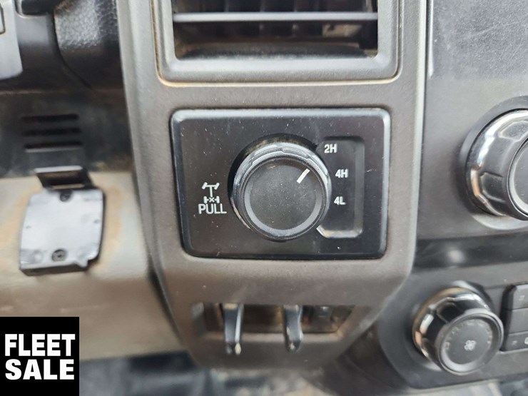 2019-ford-f350-image-16