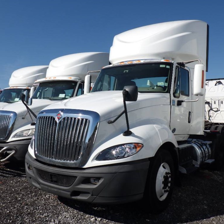 2016 INTERNATIONAL PROSTAR