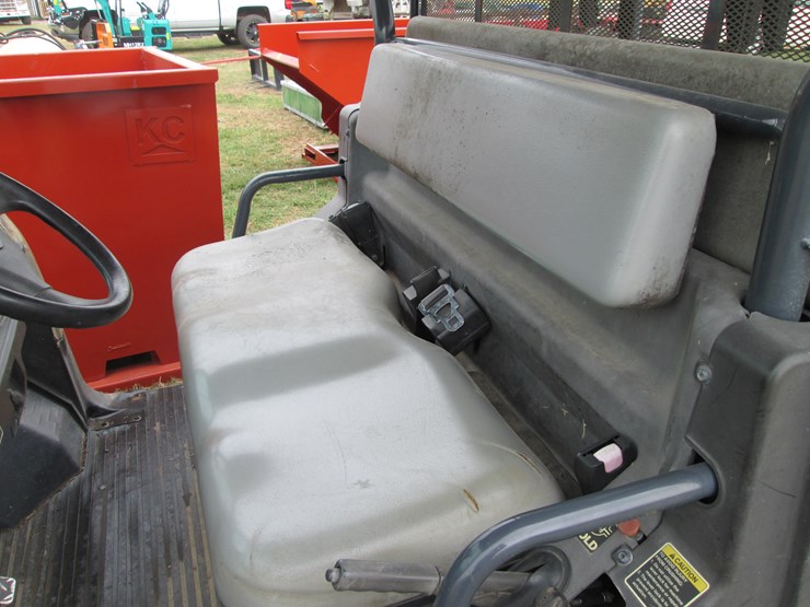 2014-kubota-rtv1140-image-18