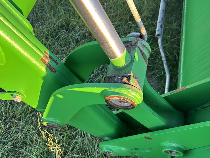 2020-john-deere-2020-image-9