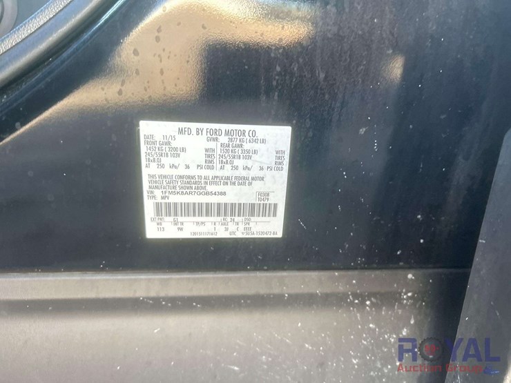 2016-ford-explorer-image-5